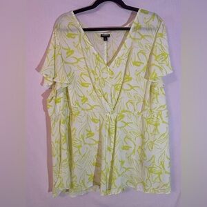 Torrid Lime Green and White Flutter Blouse